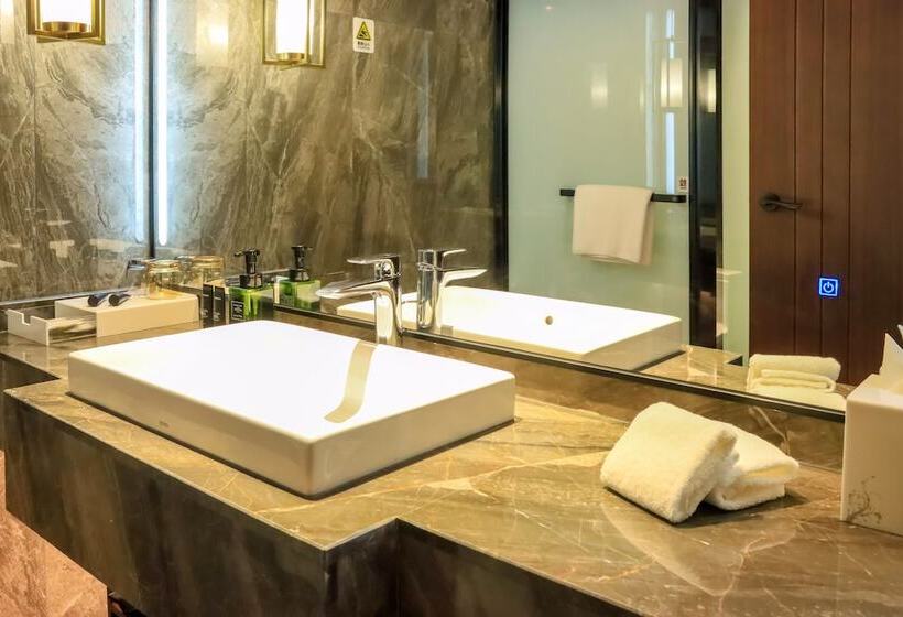 Hotel Yun Ray Phoenix