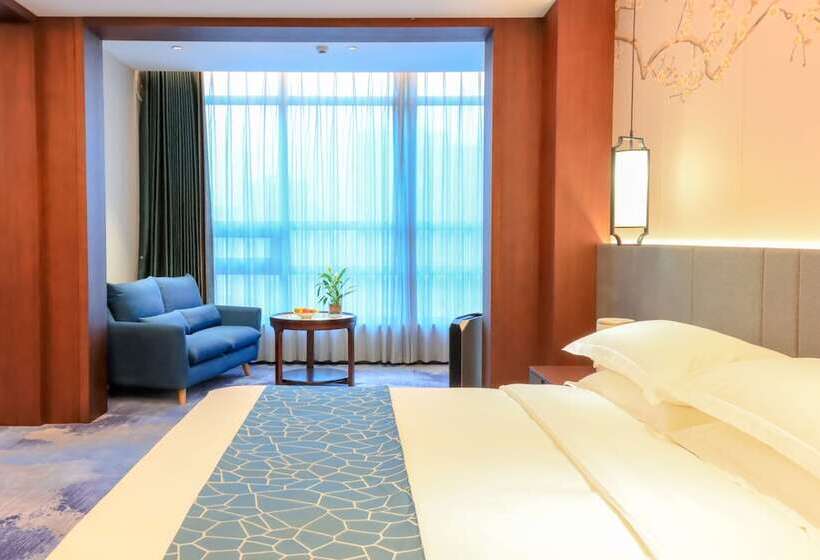 Hotel Yun Ray Phoenix