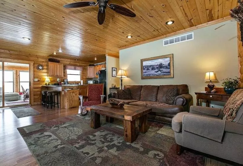 Lorelei Cabins Aster