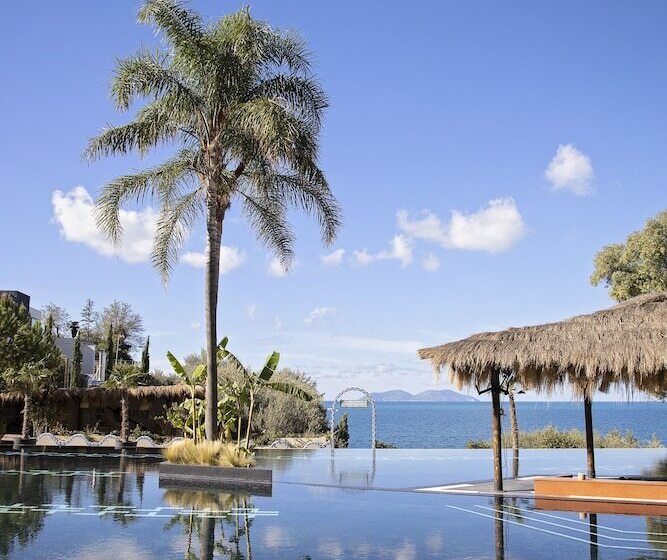 Maritim Marina Bay Luxury Resort