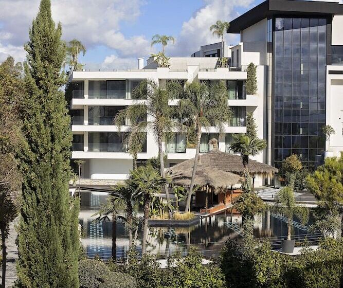 Maritim Marina Bay Luxury Resort