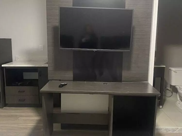 Motel 6 Williamstown