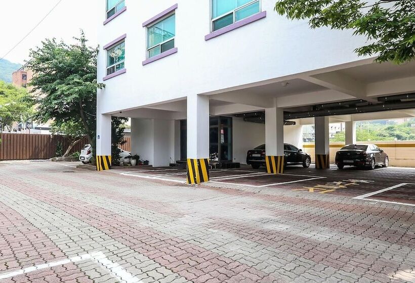 Motel Asan Baegakgwan