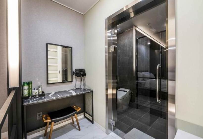 汽车旅馆 Suwon Homaesil Star