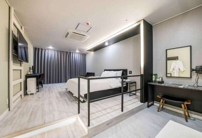 汽车旅馆 Suwon Homaesil Star