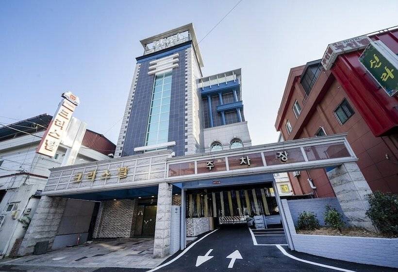 Motel Uiryeong Crystal