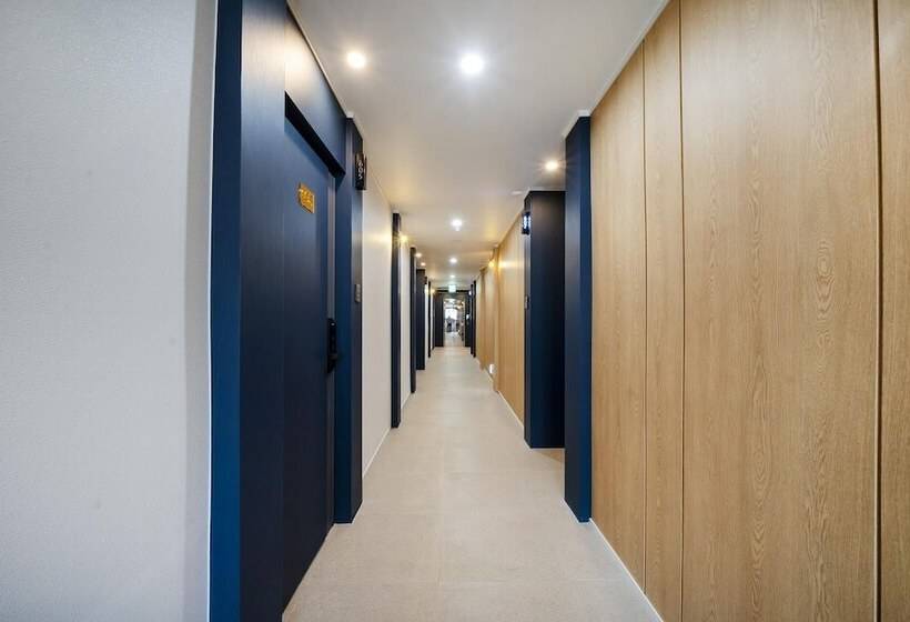 Motel Uiryeong Crystal