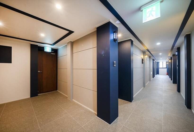 Motel Uiryeong Crystal