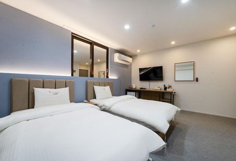 Motel Uiryeong Crystal