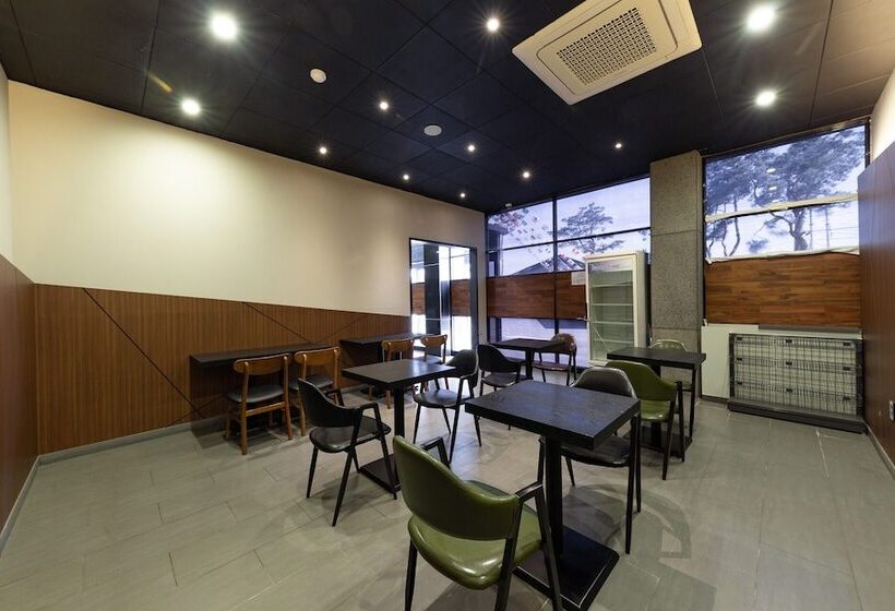 فندق على الطريق Yesan Jaja