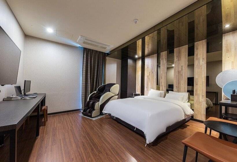 فندق على الطريق Yesan Jaja