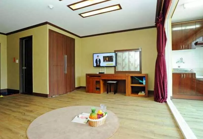 Muju Sopung Pension