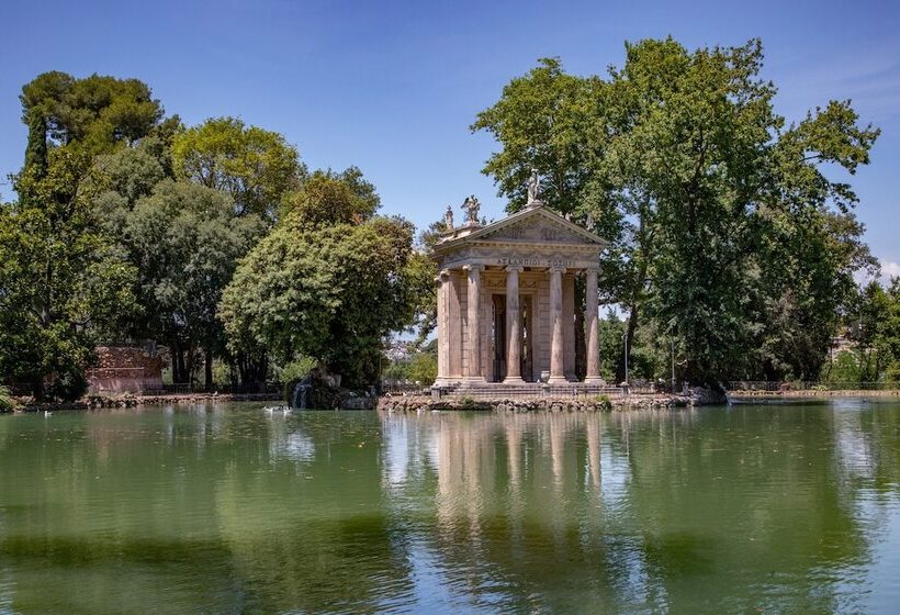 پانسیون Belsiana House