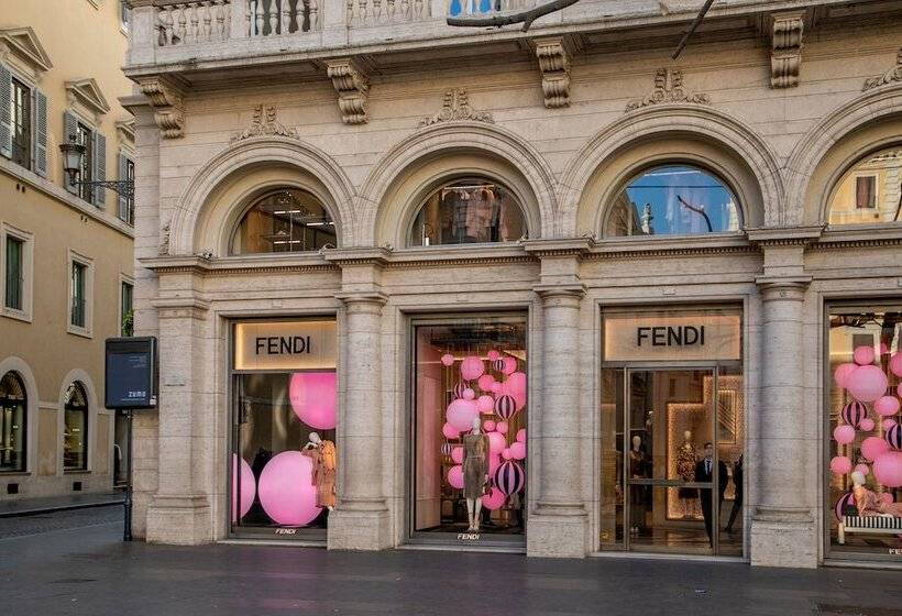 پانسیون Belsiana House