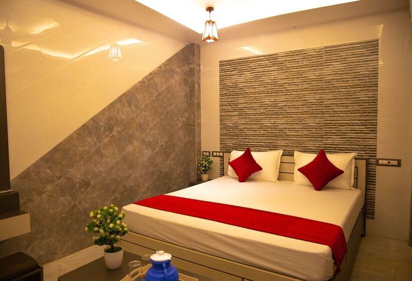 פנסיון Ganesh Palace