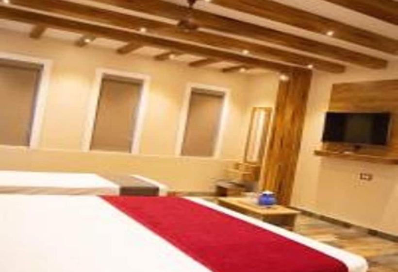 פנסיון Ganesh Palace