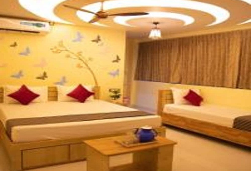 פנסיון Ganesh Palace