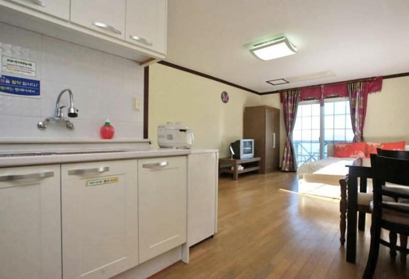 膳宿费 Namhae France Resort