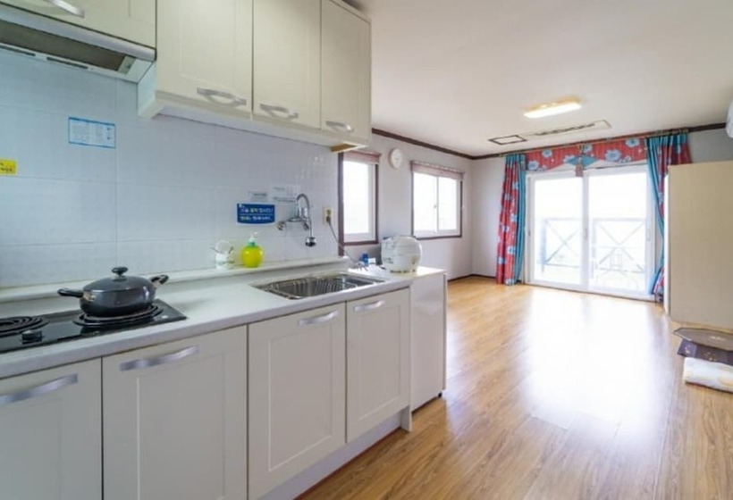 膳宿费 Namhae France Resort