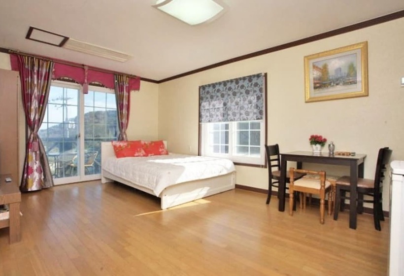 膳宿费 Namhae France Resort