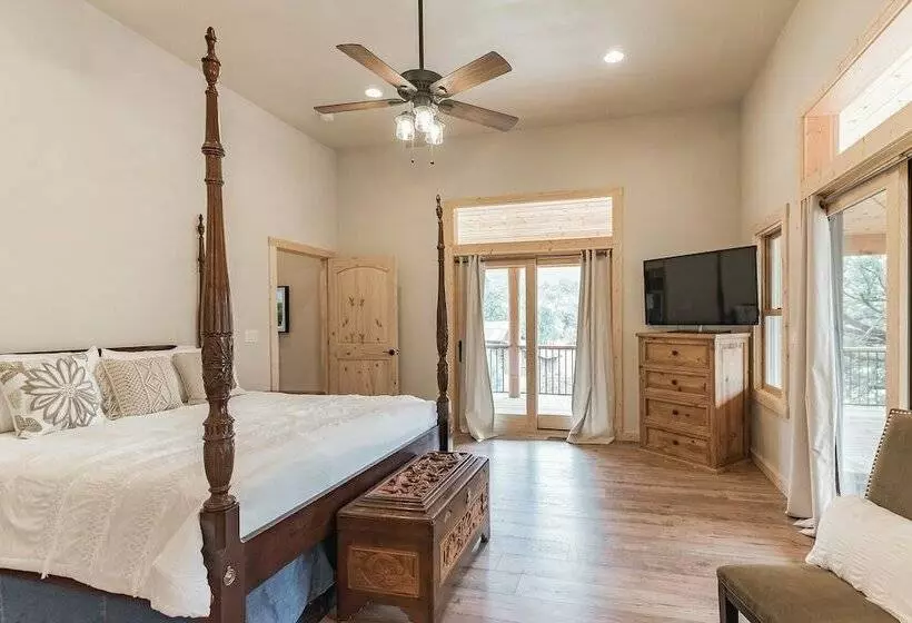 Pine Cabin With Sweeping Views! Private, Peaceful Getaway! Fun For Family! By Redawning