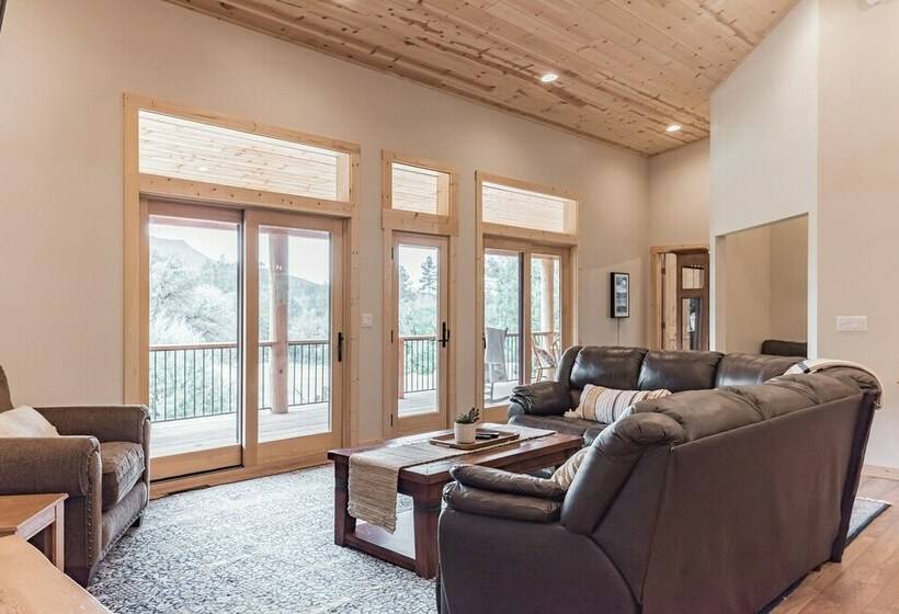 Pine Cabin With Sweeping Views! Private, Peaceful Getaway! Fun For Family! By Redawning