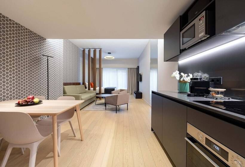 The Central Kirchberg  Smart Apart