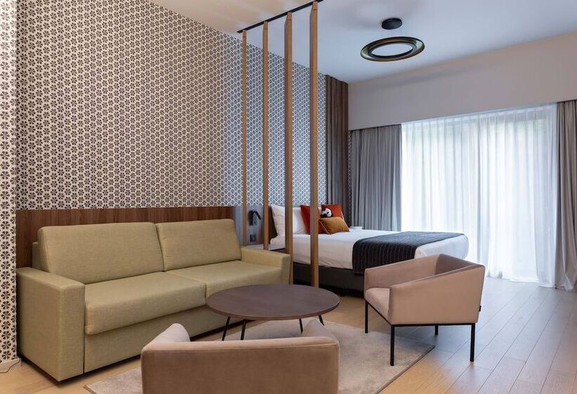 The Central Kirchberg  Smart Apart