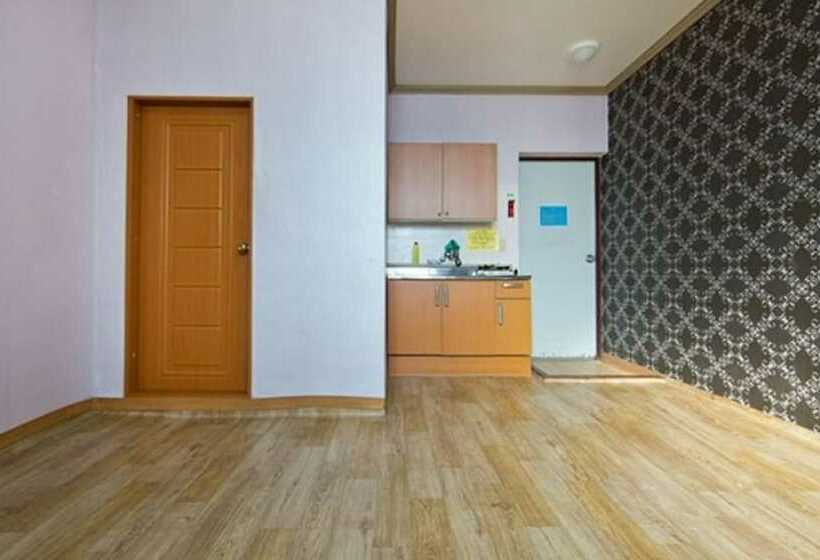 Boryeong Moa Pension