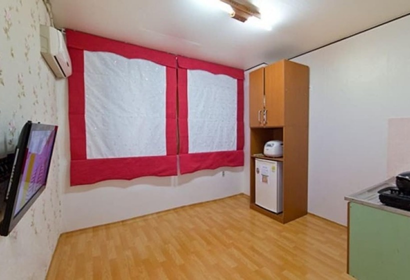 Boryeong Moa Pension