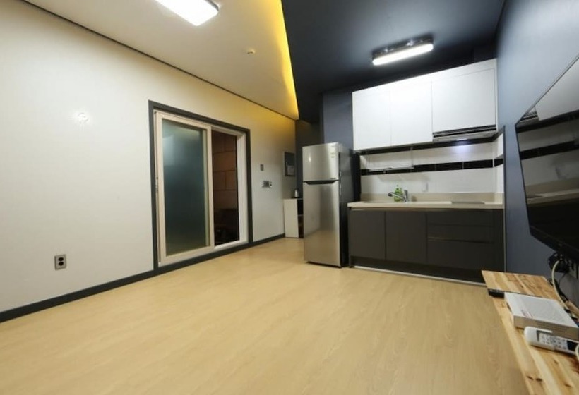 Boryeong Monaco Pension