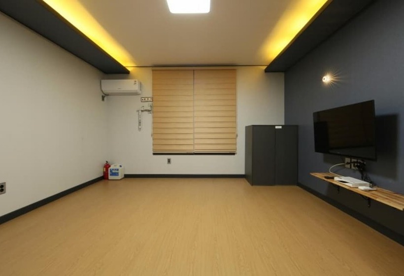 Boryeong Monaco Pension