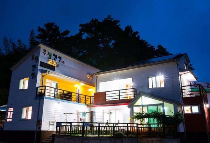 Gangneung Gyeongpo Woojeong Pension