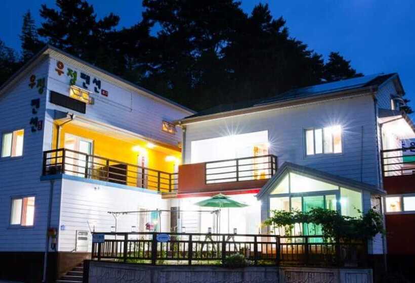 Gangneung Gyeongpo Woojeong Pension