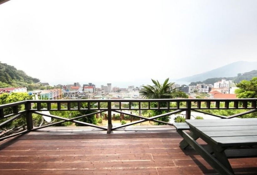 Geojedo Hakdong Mongdol Pension