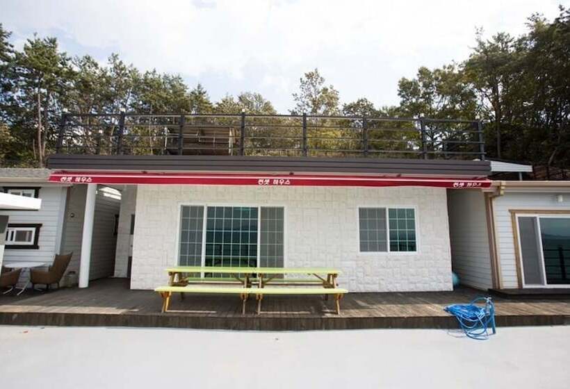 Goheung Sunset House Pension