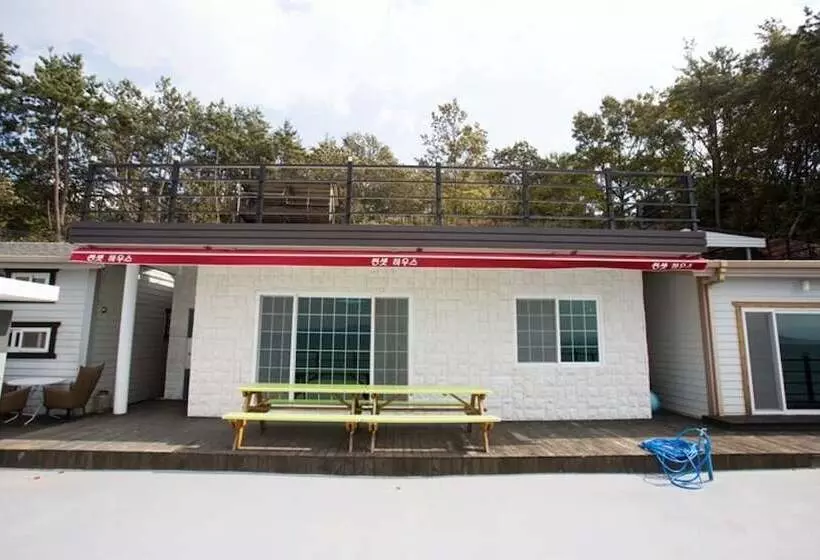 Goheung Sunset House Pension