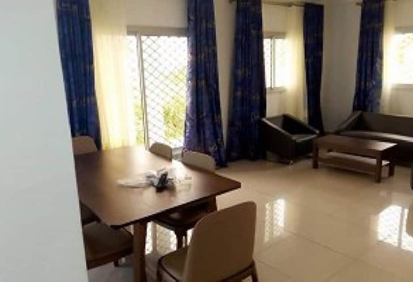 Hotel Emergence Djouda