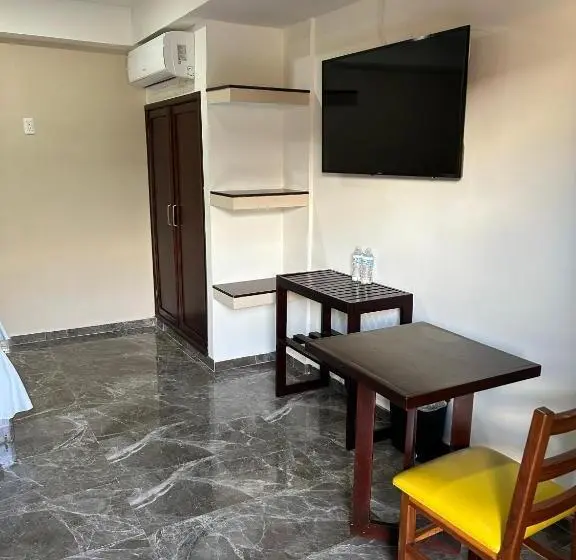 هتل Framfor Inn