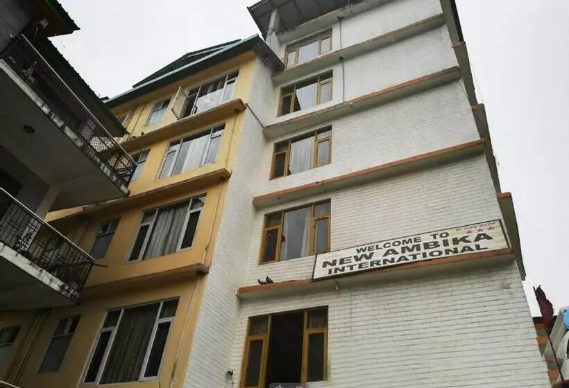 ホテル Goroomgo New Ambika Mall Road Manali