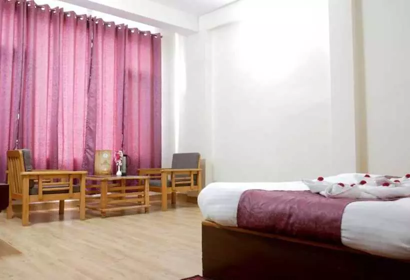 ホテル Goroomgo New Ambika Mall Road Manali