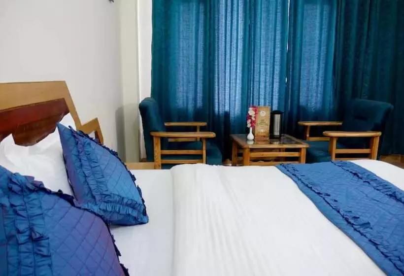 ホテル Goroomgo New Ambika Mall Road Manali