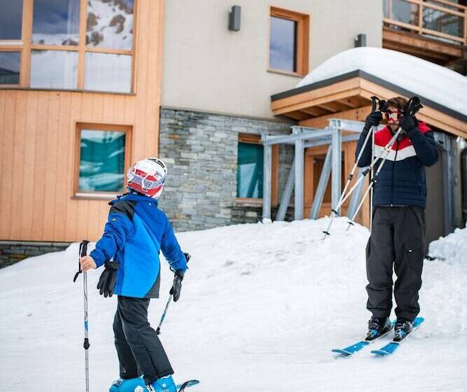 هتل And Residence Le Taos