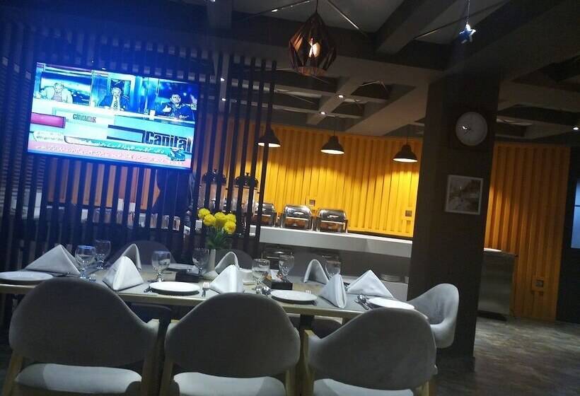 هتل The Opulent Resort & Conference