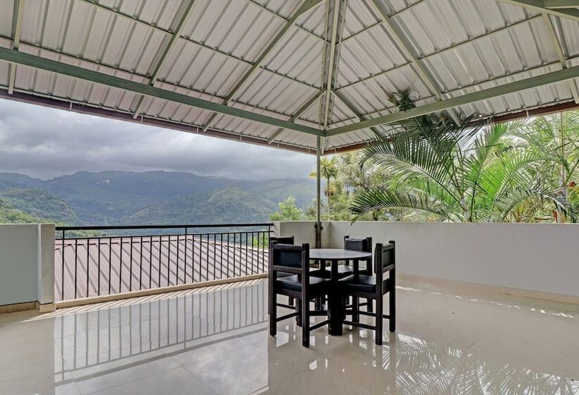 ホテル Treebo Trend White House Resort