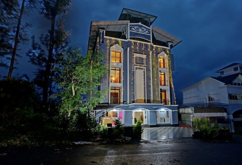 ホテル Treebo Trend White House Resort