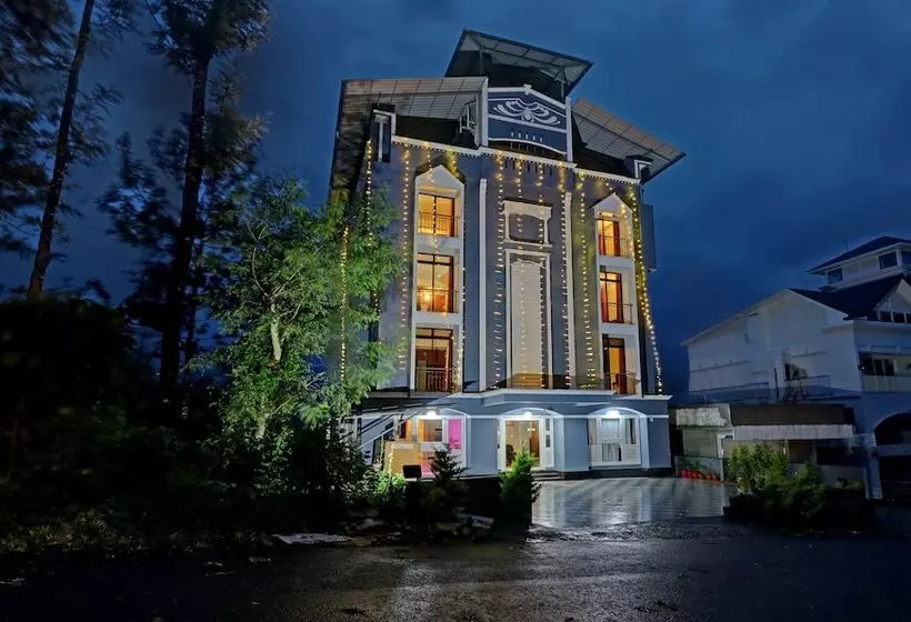 ホテル Treebo Trend White House Resort