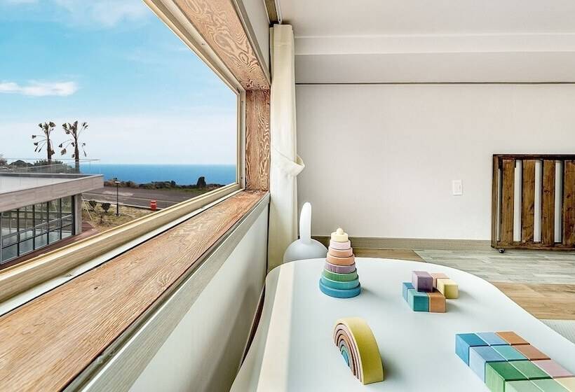 Jeju Kids And Dolphin Pension