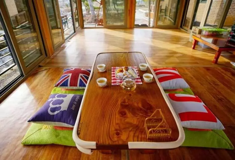 Jeongeup Mimi House Pension