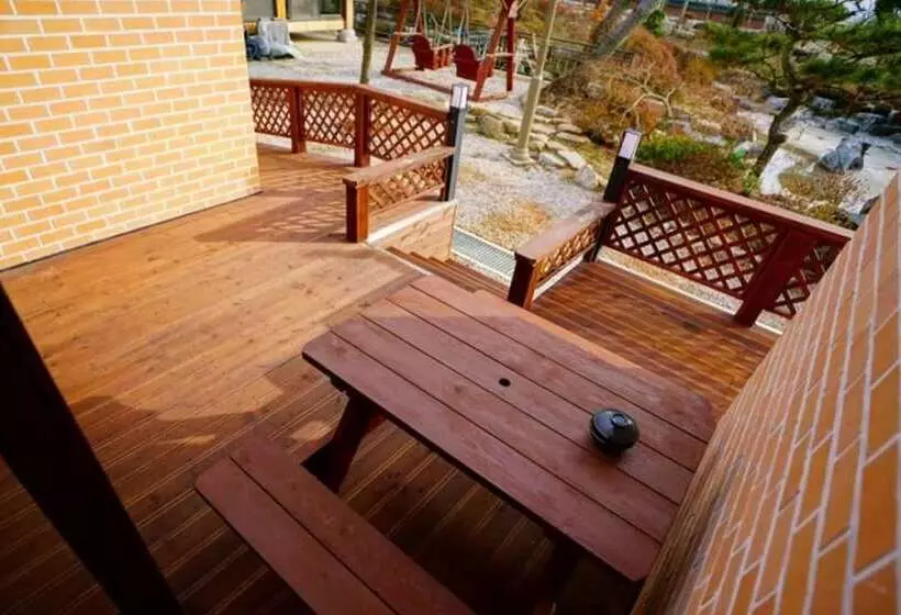 Jeongeup Mimi House Pension